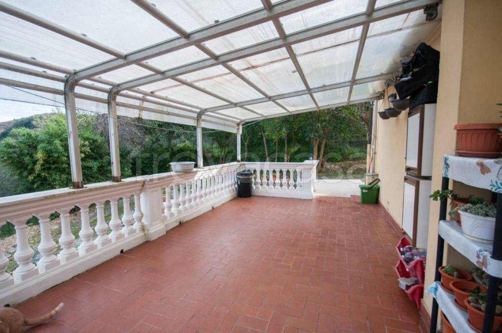 appartamento in vendita a Lerici in zona Pugliola
