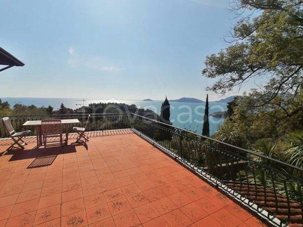 appartamento in vendita a Lerici