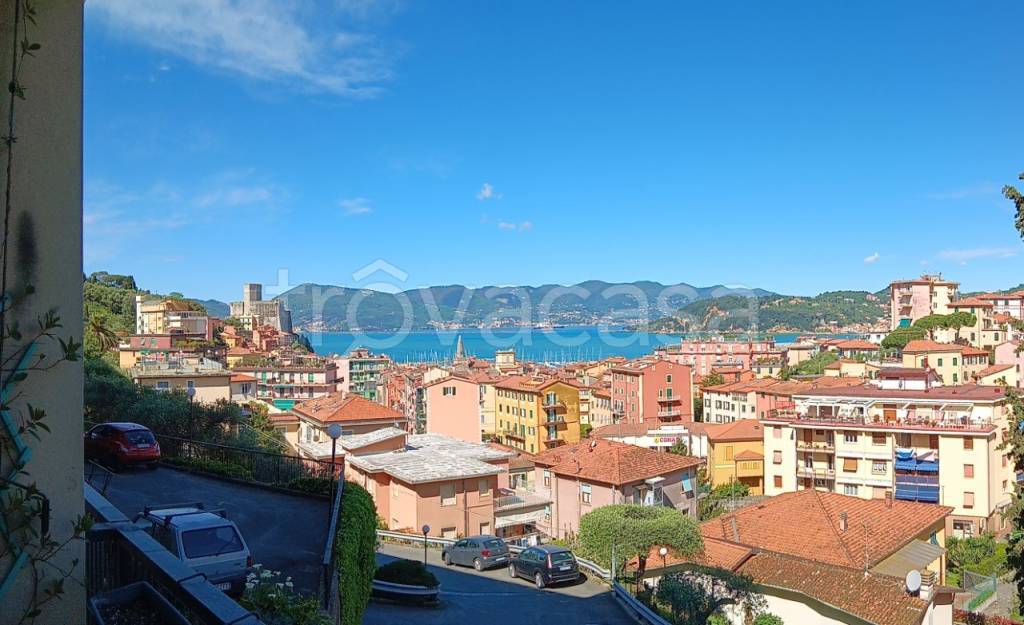 appartamento in vendita a Lerici