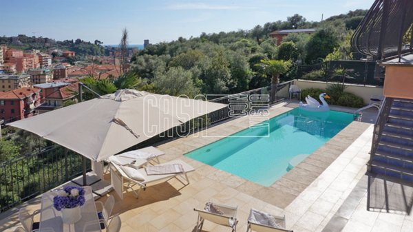 casa indipendente in vendita a Lerici