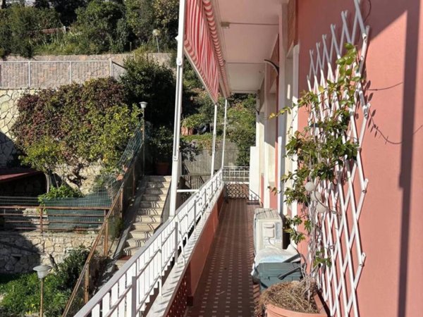 appartamento in vendita a Lerici in zona San Terenzo