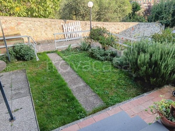 appartamento in vendita a Lerici in zona Pugliola