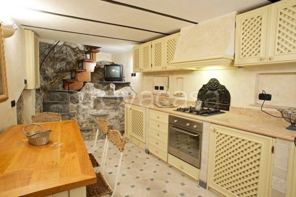 appartamento in vendita a Lerici in zona Tellaro