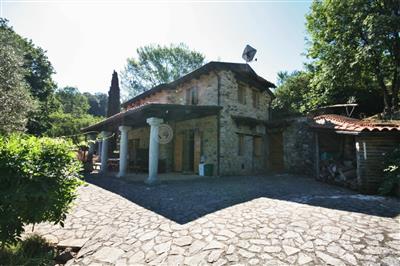 casa indipendente in vendita a Lerici