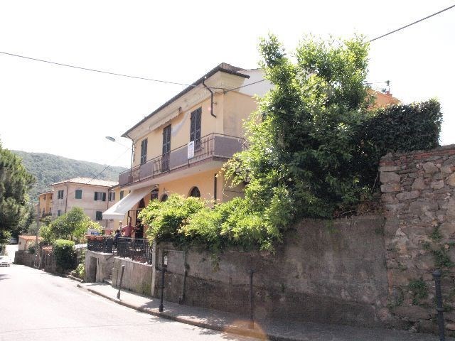 appartamento in vendita a Lerici in zona Pugliola