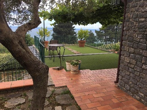 casa indipendente in vendita a Lerici in zona La Serra