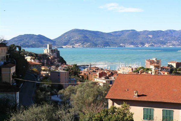 appartamento in vendita a Lerici