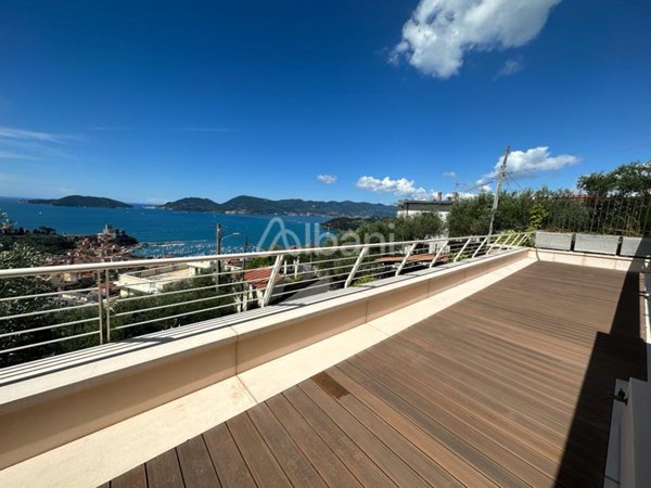 appartamento in vendita a Lerici