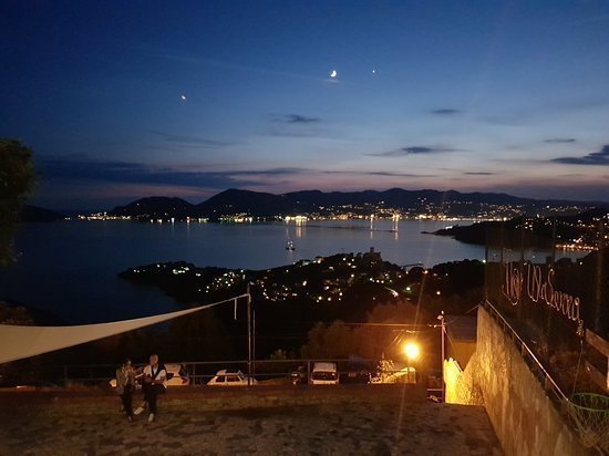 casa indipendente in vendita a Lerici in zona La Serra