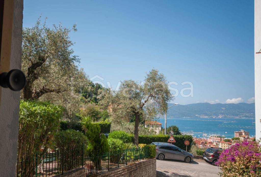 appartamento in vendita a Lerici