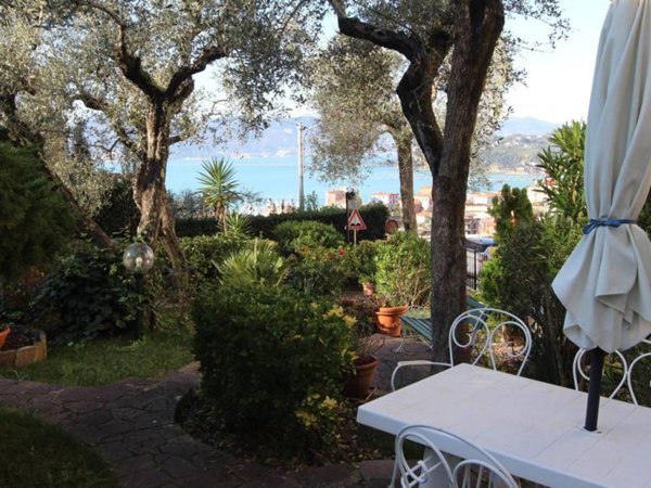 appartamento in vendita a Lerici