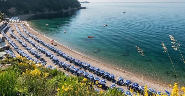 appartamento in vendita a Lerici in zona San Terenzo