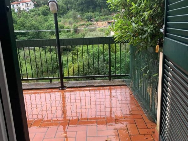 appartamento in vendita a Lerici in zona Pugliola