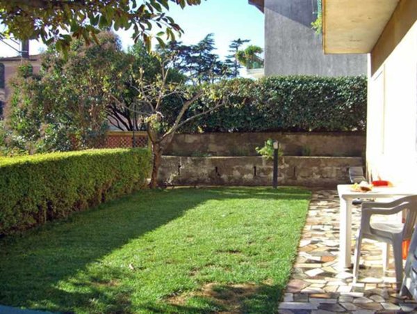 appartamento in vendita a Lerici in zona Pugliola