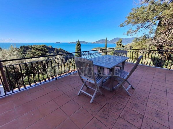 appartamento in vendita a Lerici