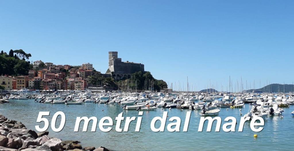 appartamento in vendita a Lerici in zona Tellaro