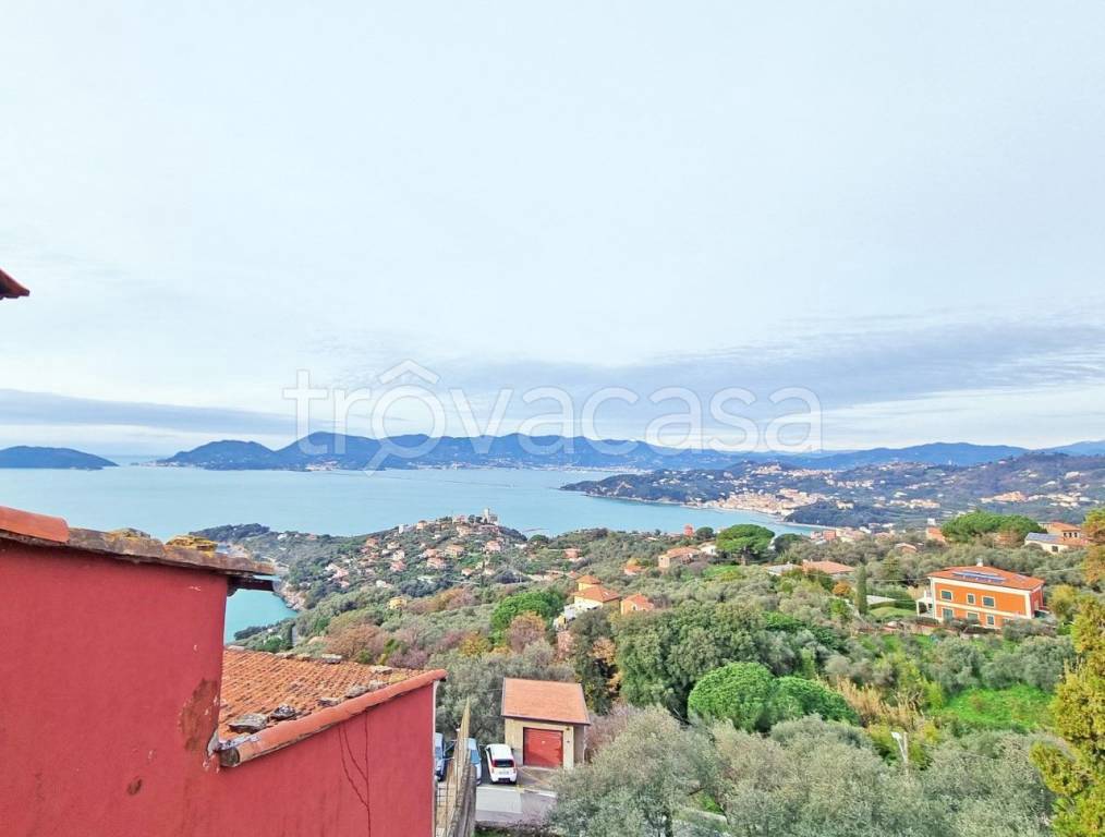 appartamento in vendita a Lerici in zona La Serra