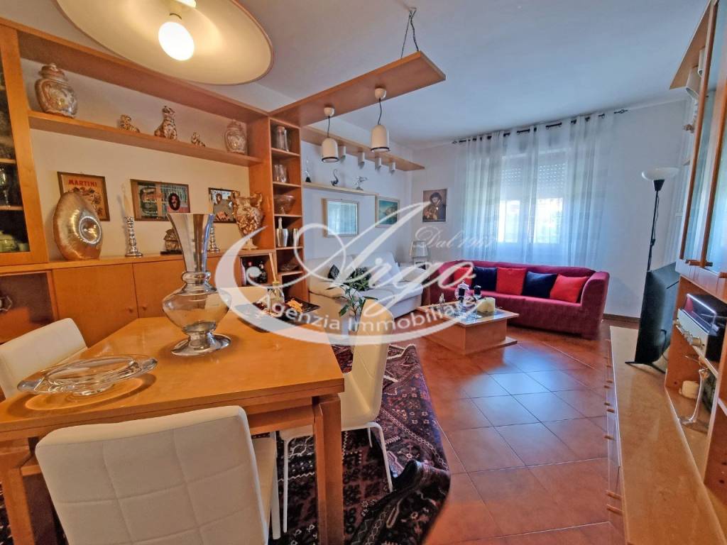 appartamento in vendita a Lerici in zona San Terenzo
