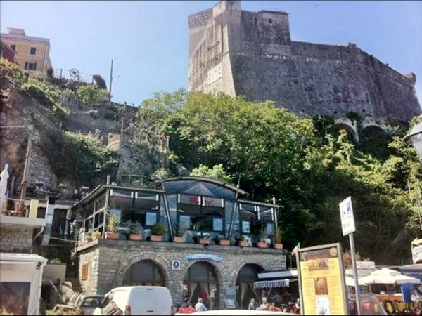 villa in vendita a Lerici
