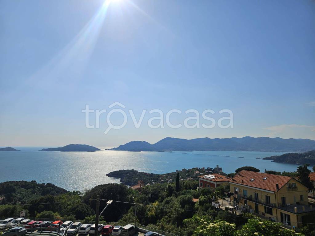 appartamento in vendita a Lerici in zona La Serra