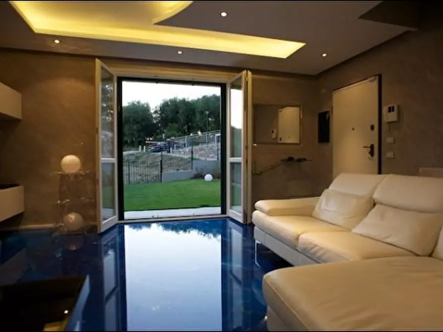 casa indipendente in vendita a Lerici