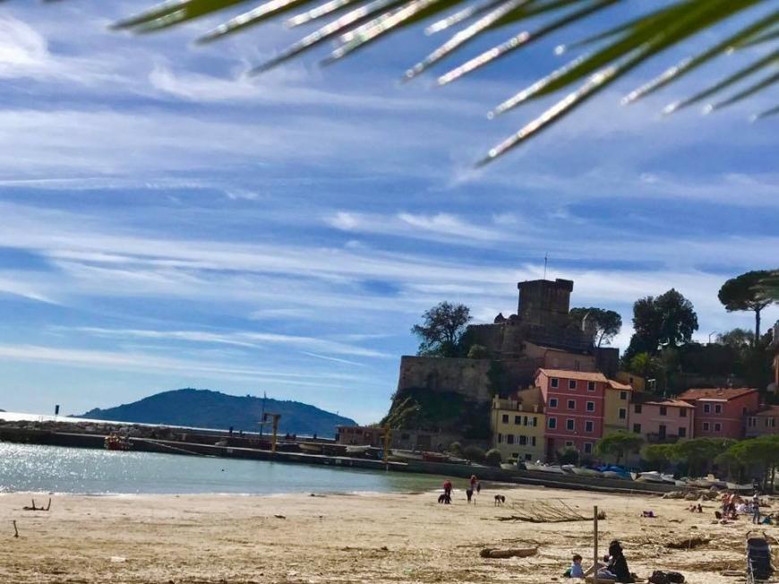 appartamento in vendita a Lerici in zona San Terenzo