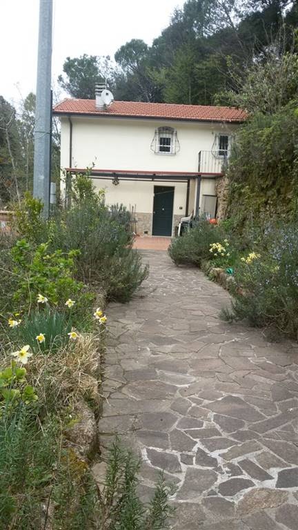 casa indipendente in vendita a Lerici