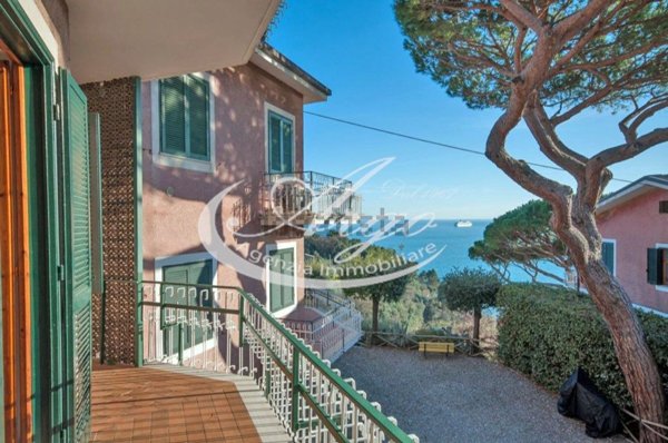 appartamento in vendita a Lerici