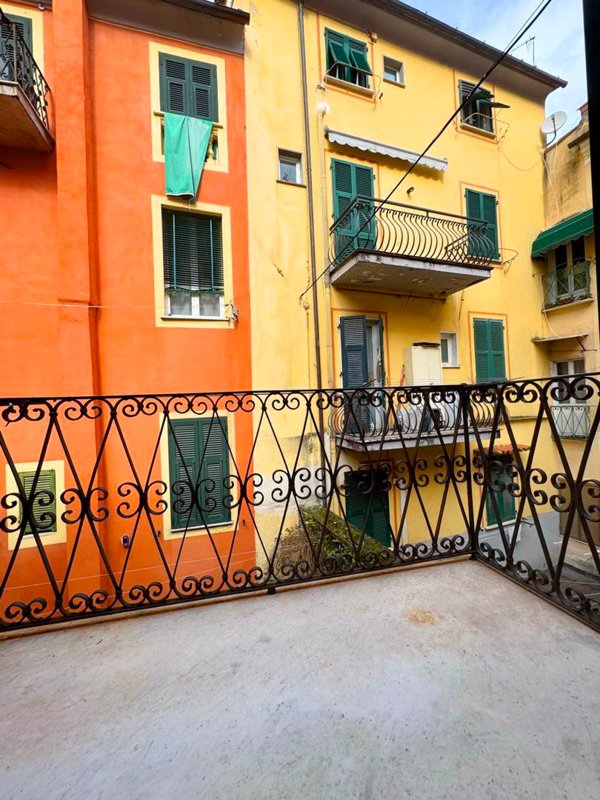 appartamento in vendita a Lerici