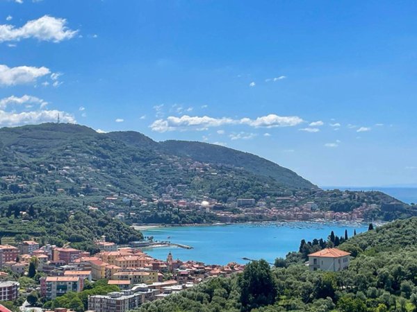 appartamento in vendita a Lerici