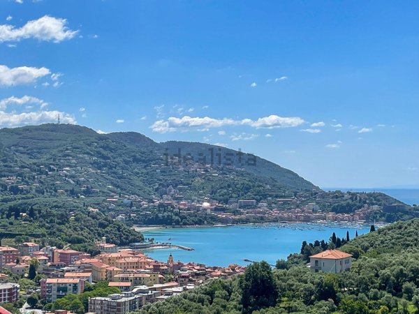 appartamento in vendita a Lerici