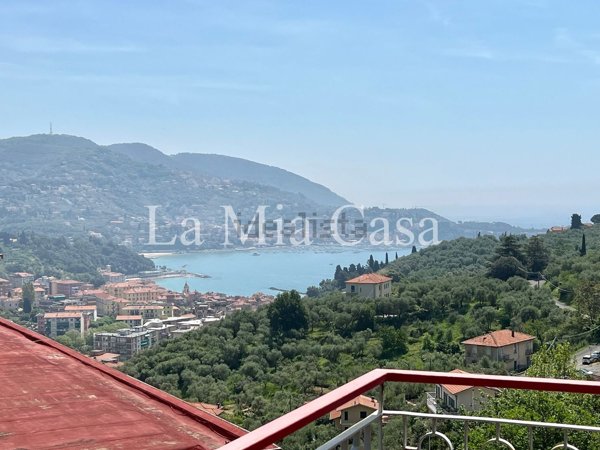 appartamento in vendita a Lerici in zona San Terenzo