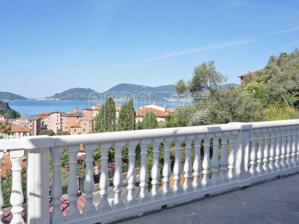 appartamento in vendita a Lerici