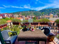 appartamento in vendita a Lerici