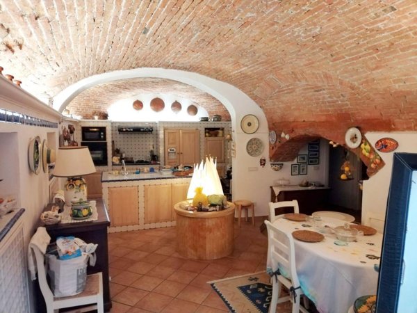 casa indipendente in vendita a Lerici