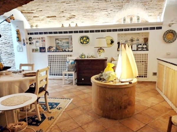 casa indipendente in vendita a Lerici