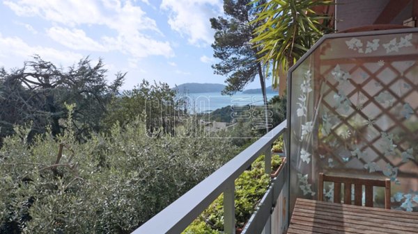 appartamento in vendita a Lerici in zona San Terenzo