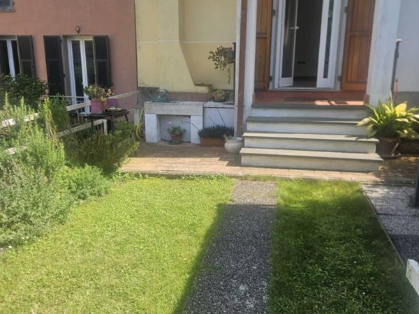appartamento in vendita a Lerici in zona Pugliola