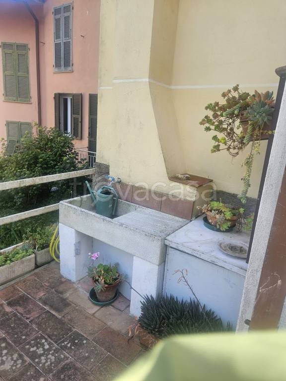 appartamento in vendita a Lerici in zona Pugliola