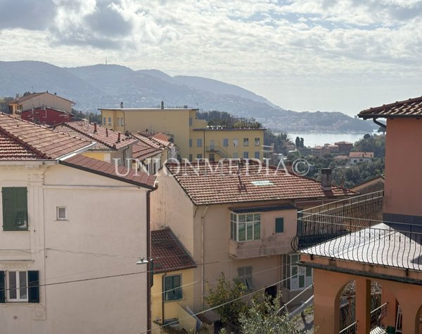 casa semindipendente in vendita a Lerici in zona San Terenzo