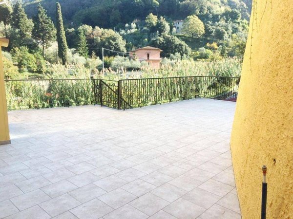 appartamento in vendita a Lerici in zona Pugliola