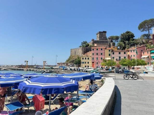 appartamento in vendita a Lerici in zona San Terenzo