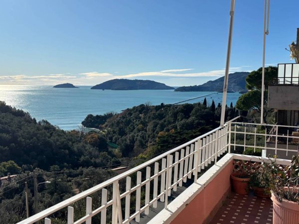 appartamento in vendita a Lerici in zona San Terenzo