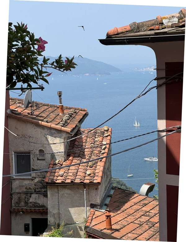 appartamento in vendita a Lerici in zona La Serra