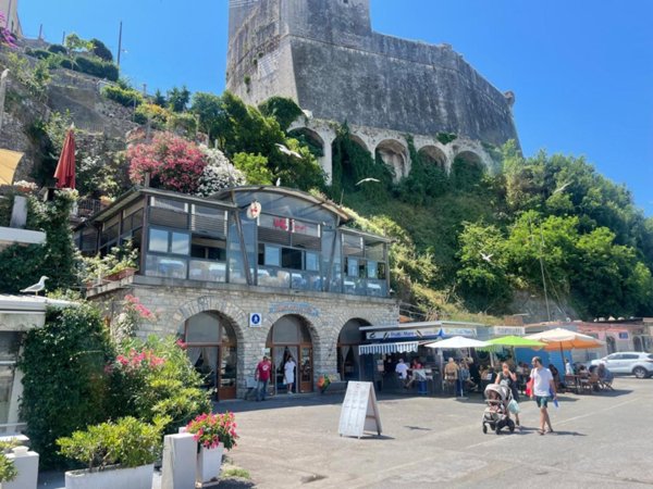 appartamento in vendita a Lerici