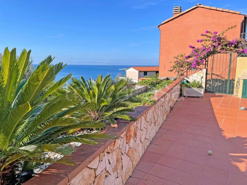 appartamento in vendita a Lerici