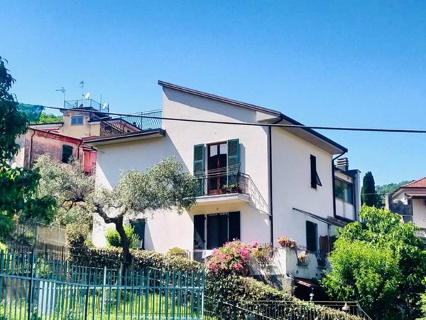 appartamento in vendita a Lerici in zona Pugliola
