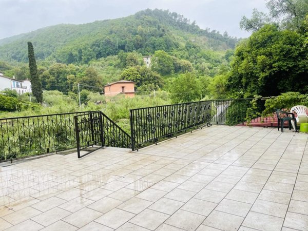 appartamento in vendita a Lerici