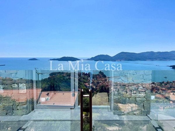 appartamento in vendita a Lerici in zona Pugliola