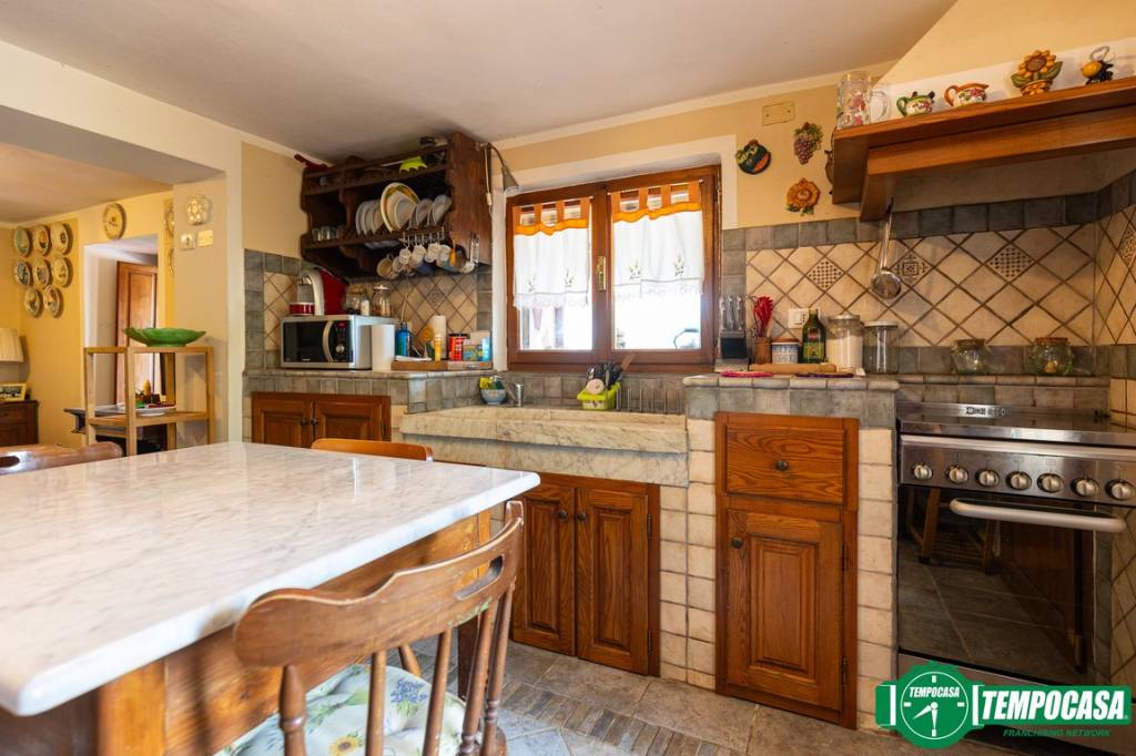 casa indipendente in vendita a Lerici